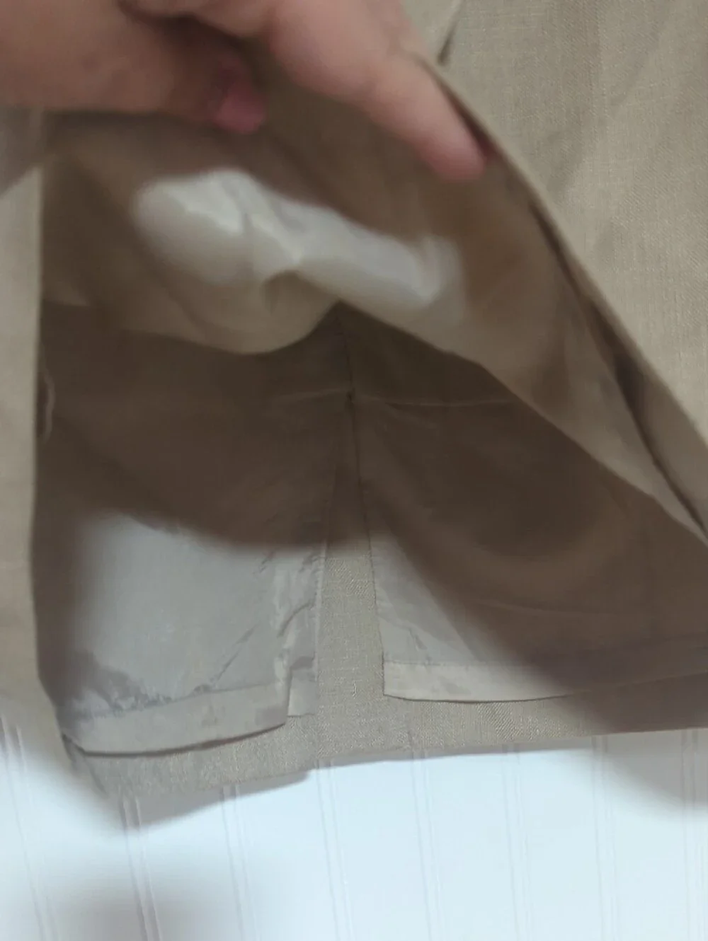 Worthington Classic Beige Pencil Skirt - Timeless Office Staple